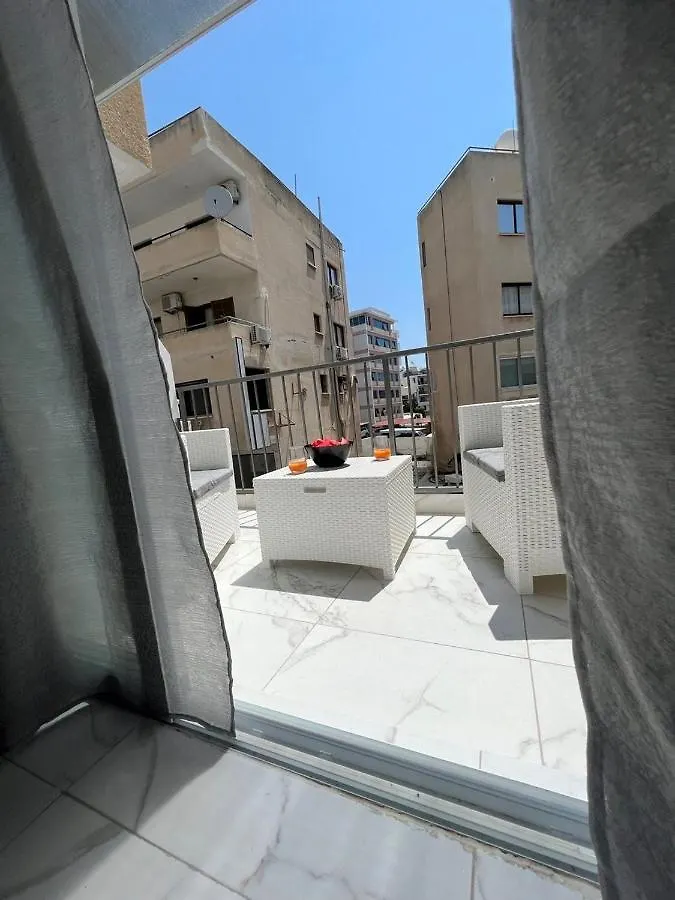 Studio In The Heart Of Larnaca Apartment